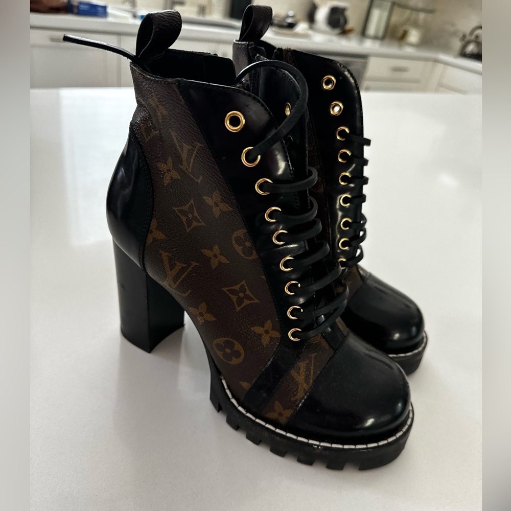 LV boots